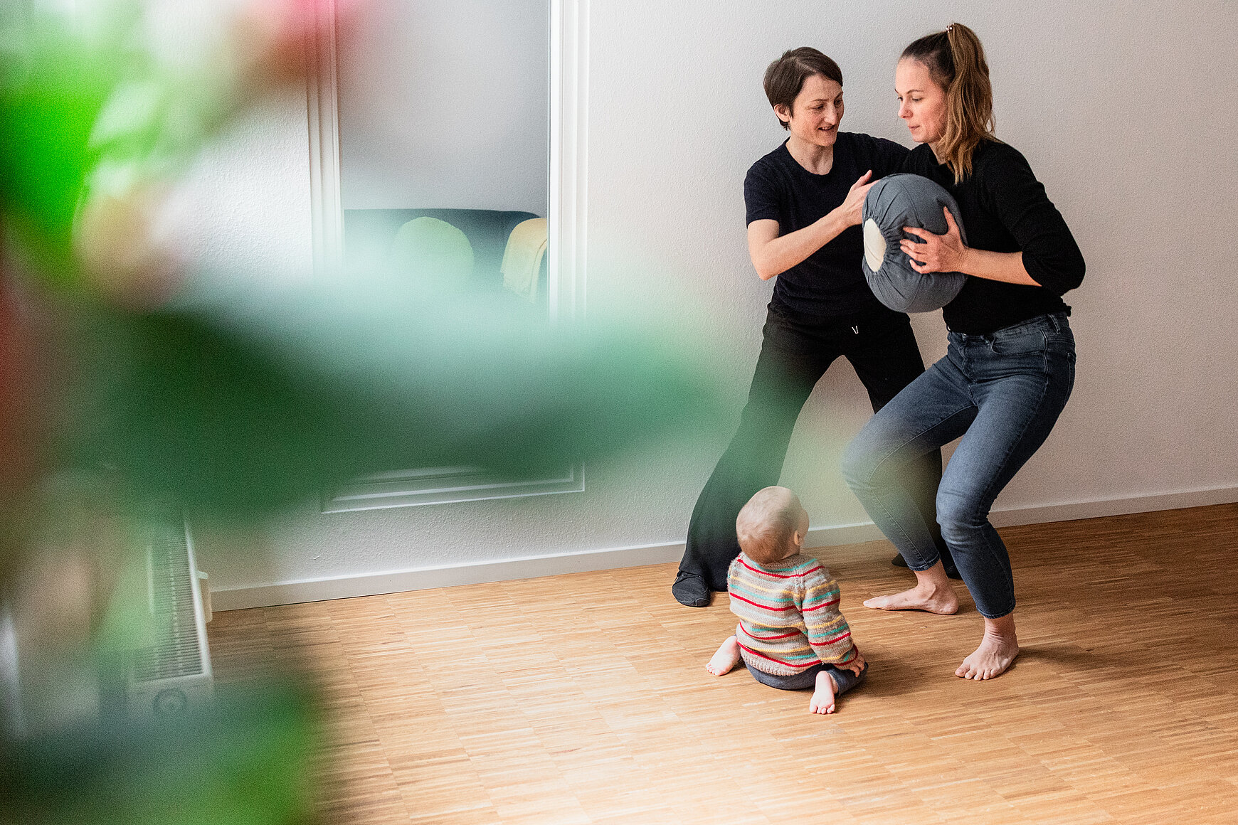 Physiotherapeutisch fundierte Rückbildung Rückbildungskurs Physiotherapie Sakava, Lobuschstrasse 12, 22765 Hamburg-Altona