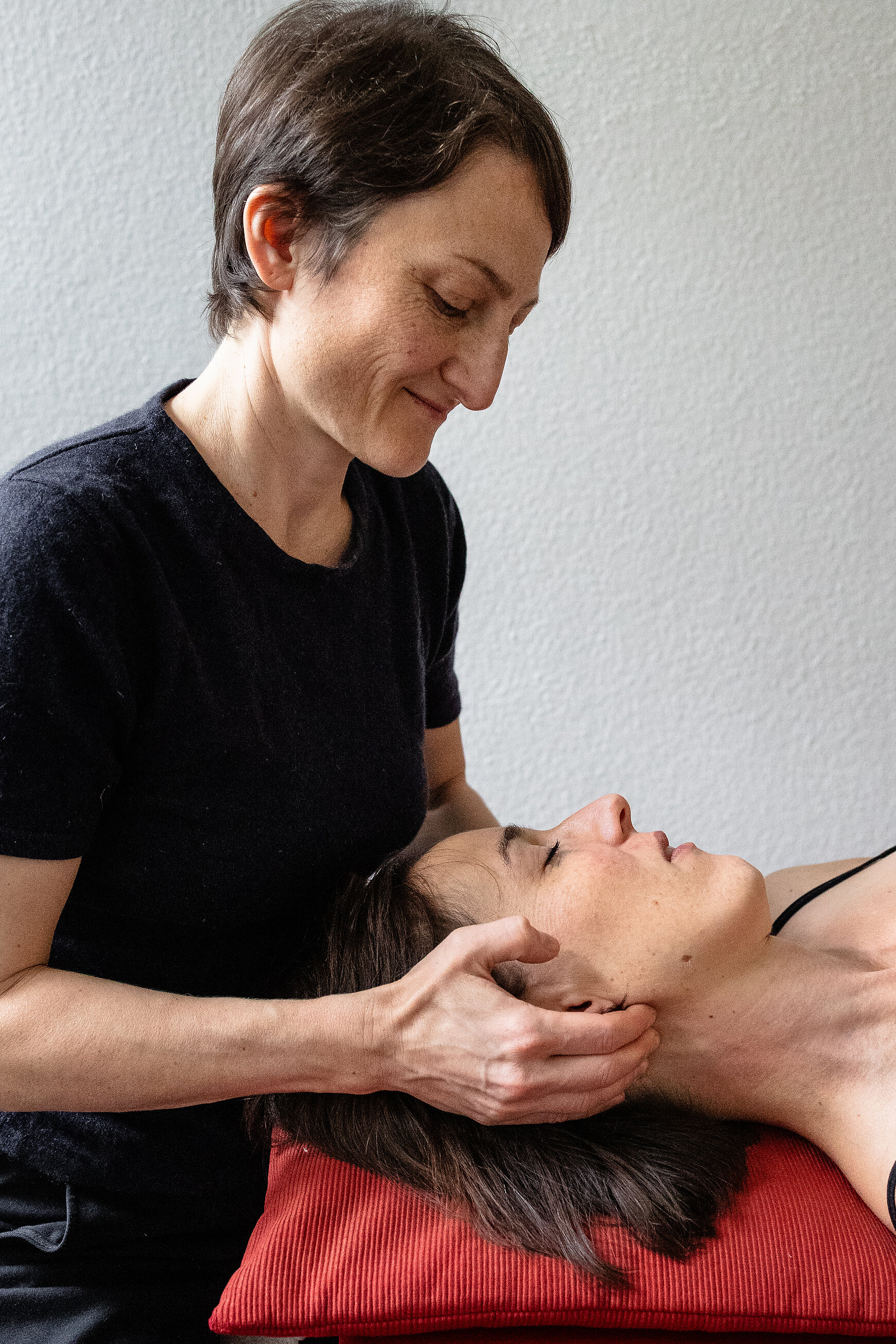 Koordination zwischen Kiefer- und Nacken Muskulatur Kiefergelenktherapie bei CMD, Physiotheraie Sakava, Lobuschstrasse 12, 22765 Hamburg-Altona